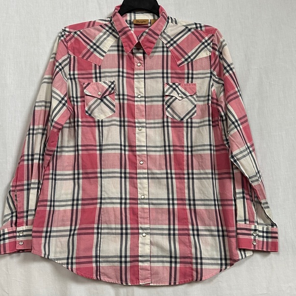 Wrangler button snap pink plaid-Western wear Size XL - Picture 3 of 4